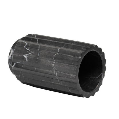 Florero Rayado de MÃ¡rmol Negro â€“ 12 Ã— 20 cm