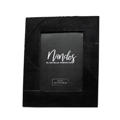 Portarretrato Aleyda Negro CH â€“ 12.5 Ã— 17.5 cm