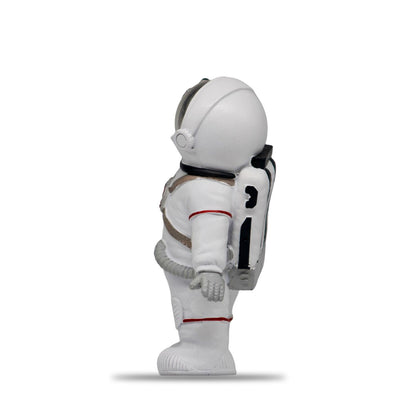 Figura De Poliresina Astronauta Cantando 20 Cm
