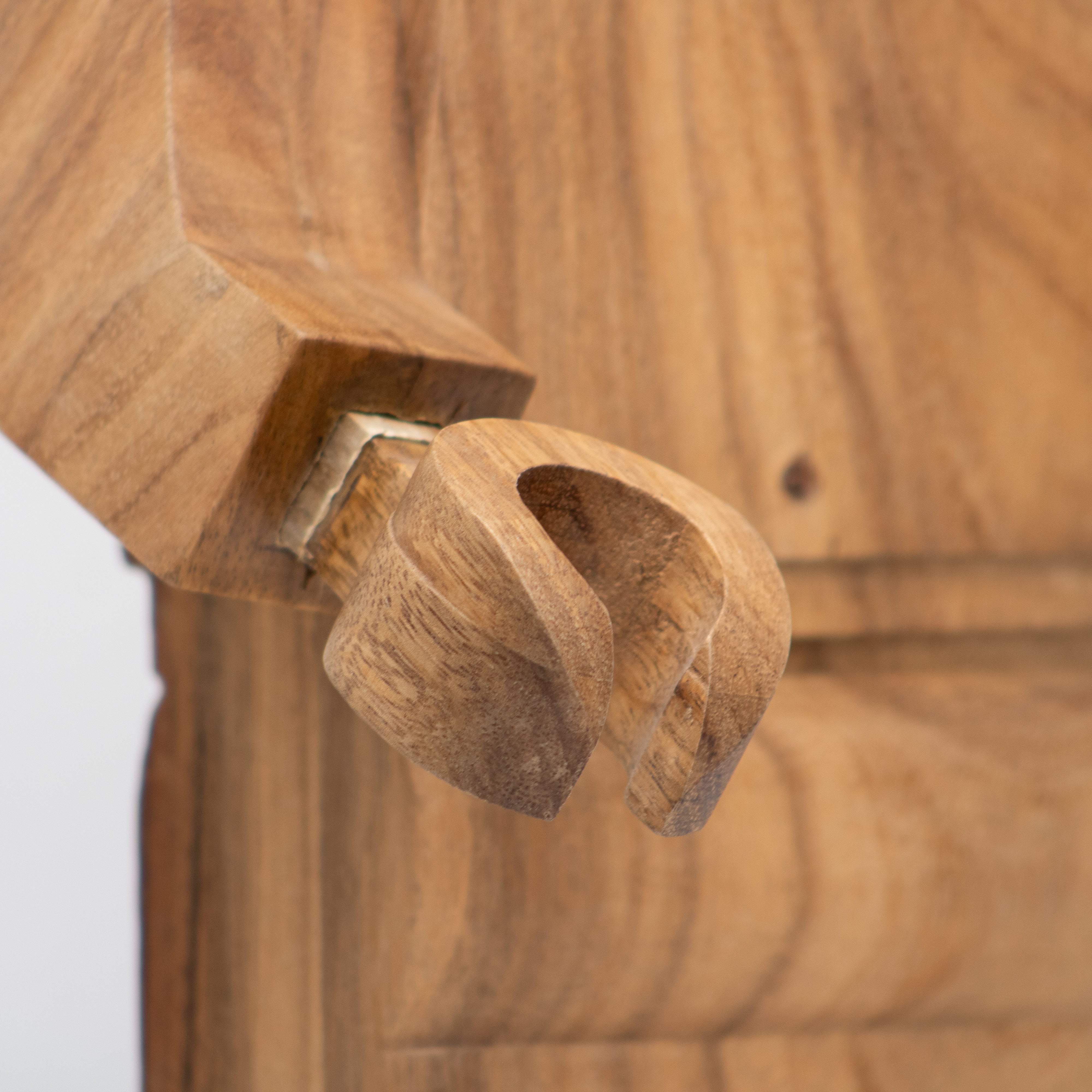 Robot Articulado de Madera â€“ 40 cm